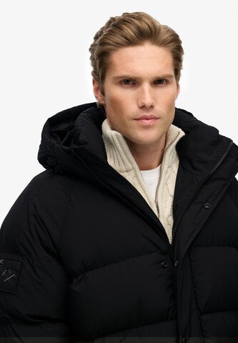 Veste d’hiver Superdry en noir