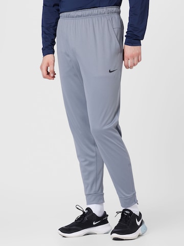 NIKE Regular Sportbroek 'Totality' in Grijs: voorkant