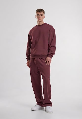 Urban Classics Regular Broek in Rood