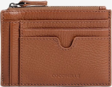 Coccinelle Portemonnaie 'E2MUK870301' in Braun: Vorderseite
