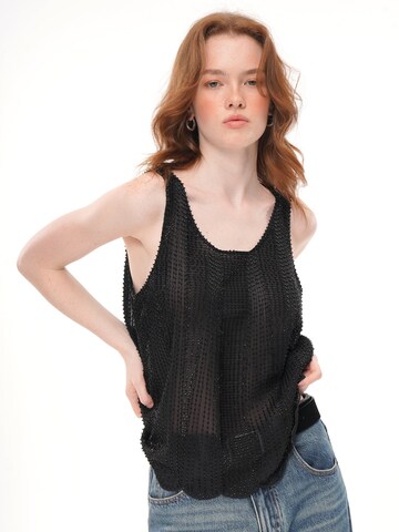 yoligex Koszulka 'Black Sheer Rhinestone Bow Strap Cami Top' w kolorze czarny