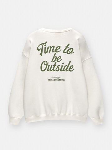 Sweat-shirt Pull&Bear en blanc