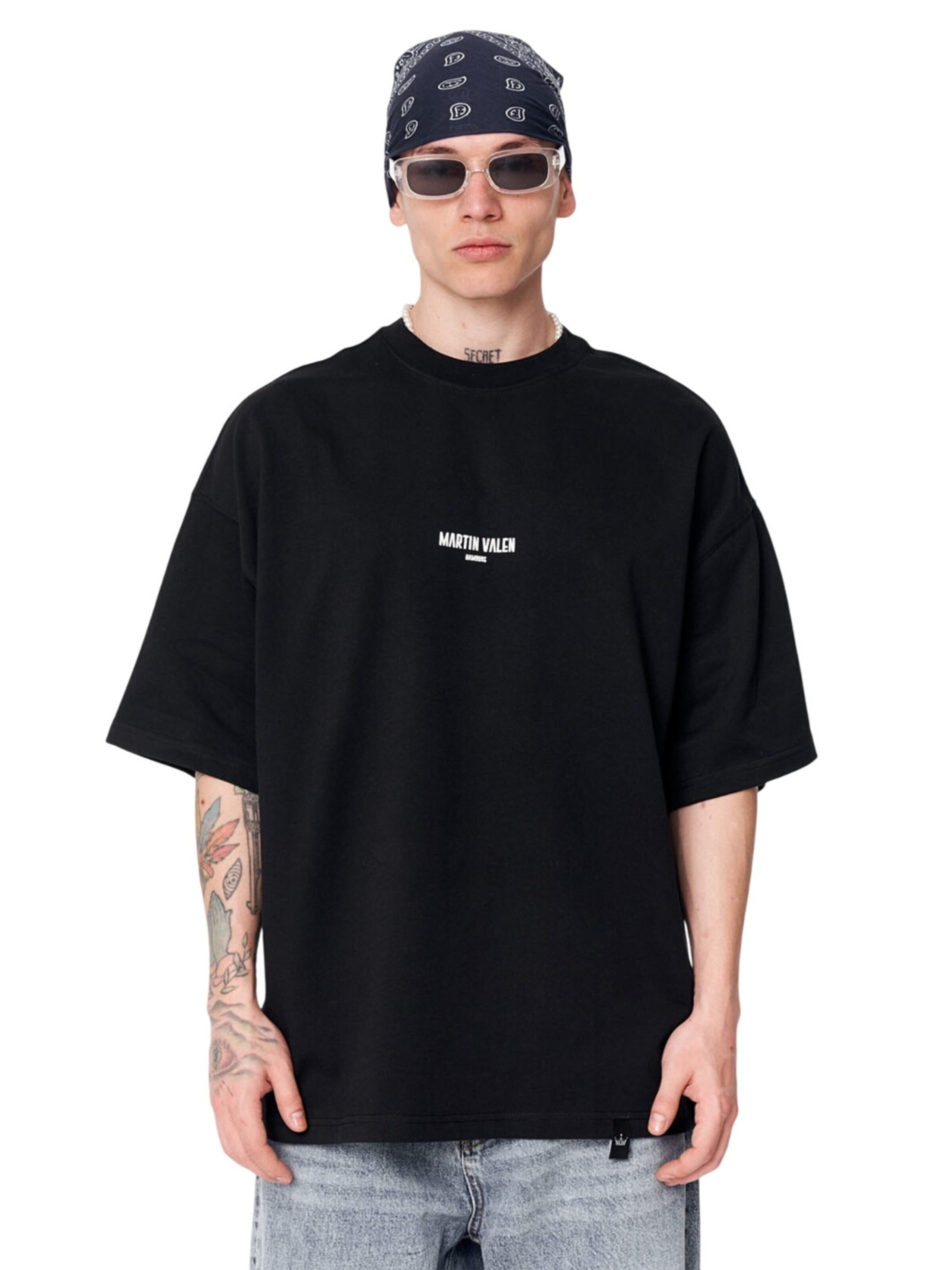 MARTIN VALEN Shirt in Zwart: voorkant