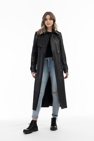 DreiMaster Vintage Between-Seasons Coat in Black