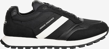 Baskets basses ARMANI EXCHANGE en noir : devant