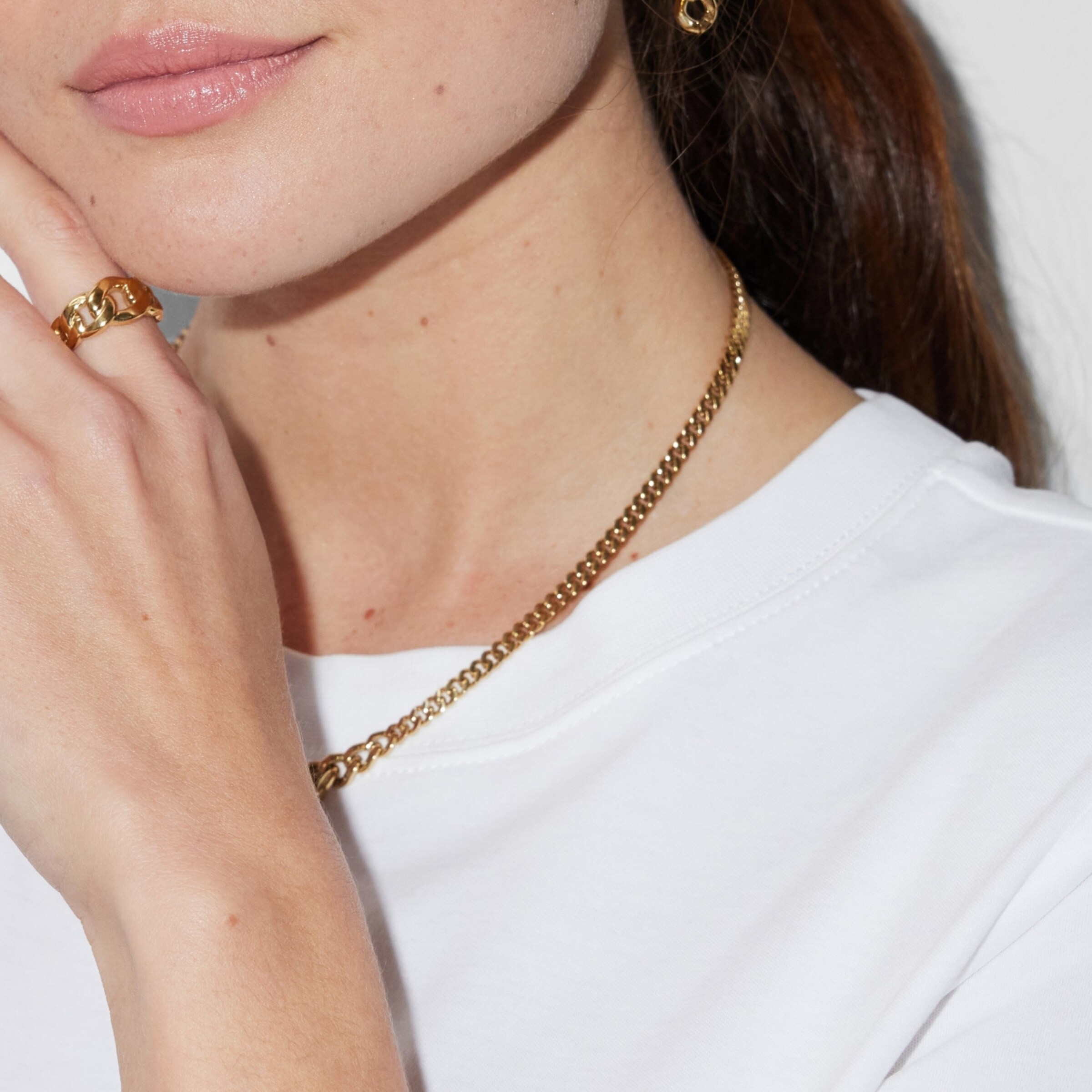 s.Oliver Necklace in Gold