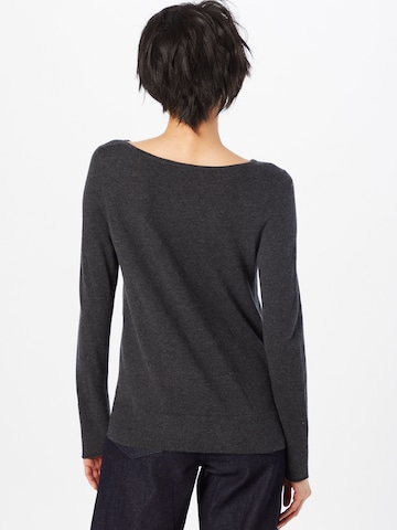 COMMA Pullover in Grau