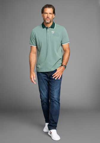 Man's World Shirt in Green