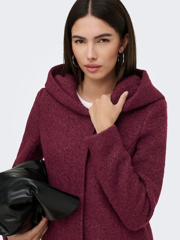 Cappotto invernale 'NEWSOPHIA' di ONLY in rosso