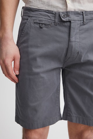 Casual Friday regular Lærredsbukser i grå
