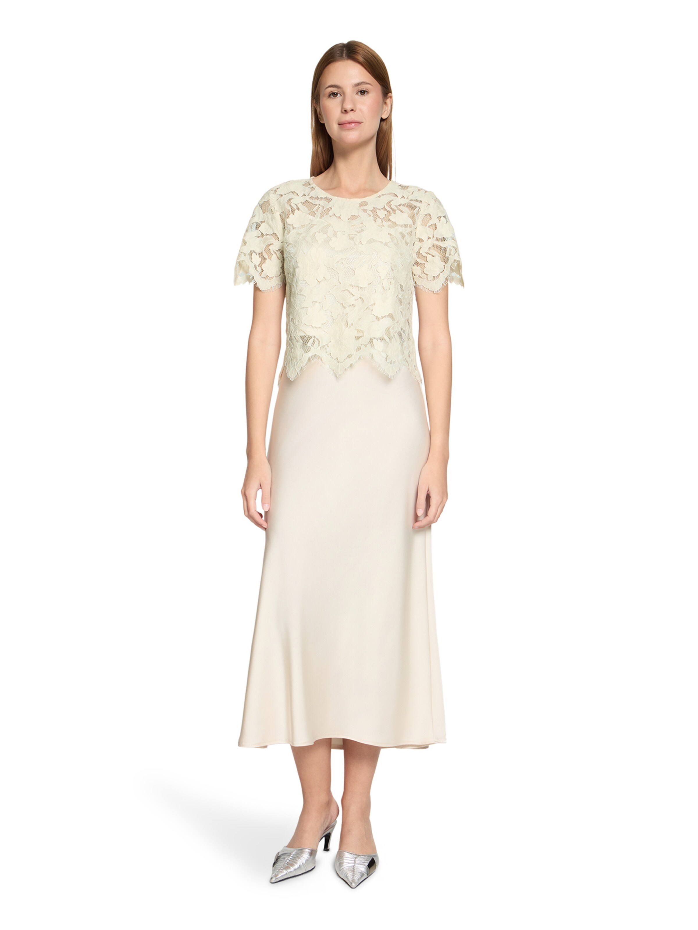 Camicia da donna di Vera Mont in beige