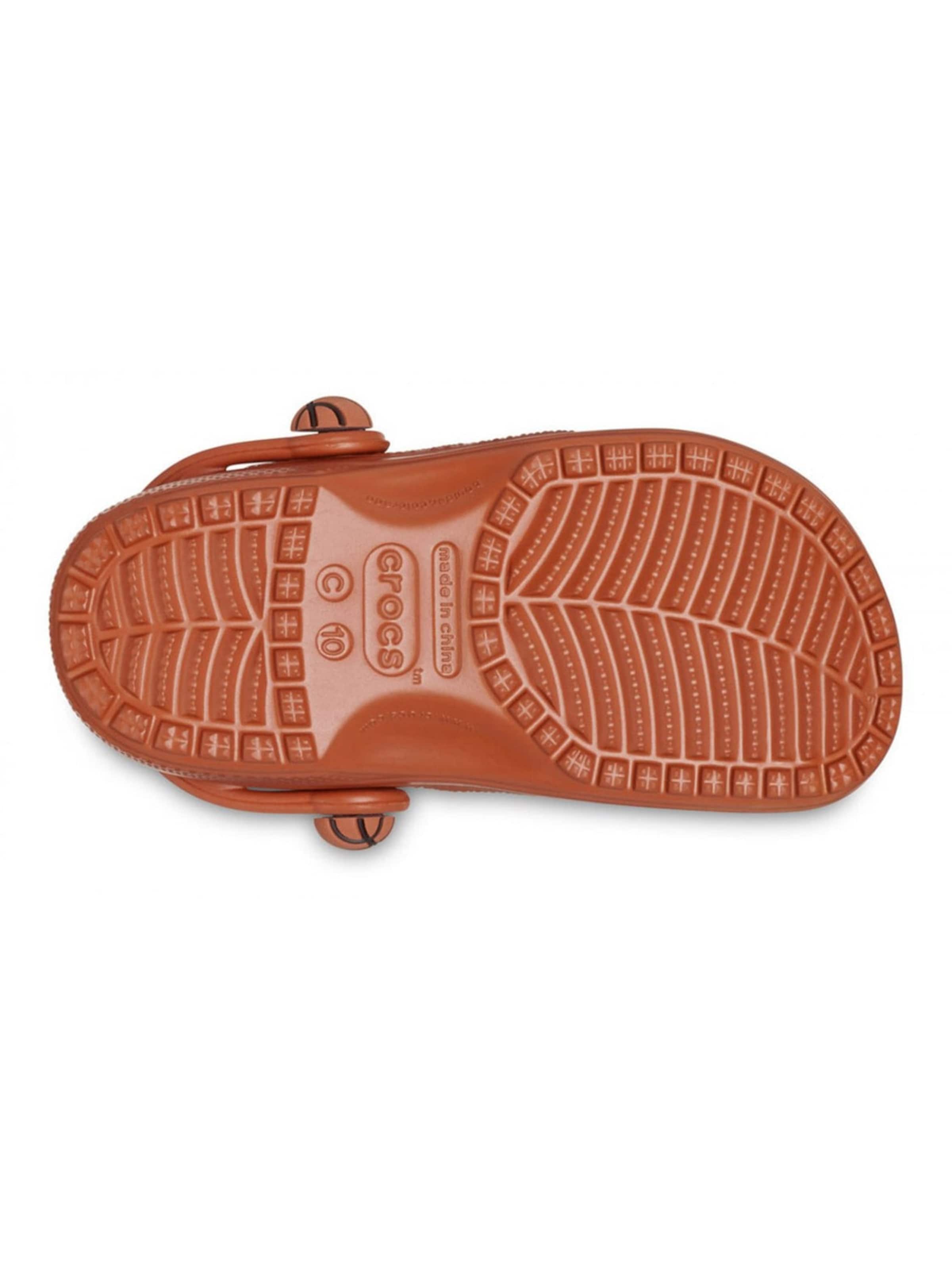Sandales 'CLASSIC BASKETBALL CLOG K BROWN' Crocs en marron