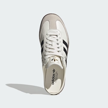 ADIDAS ORIGINALS Pantofle 'Samba' – bílá
