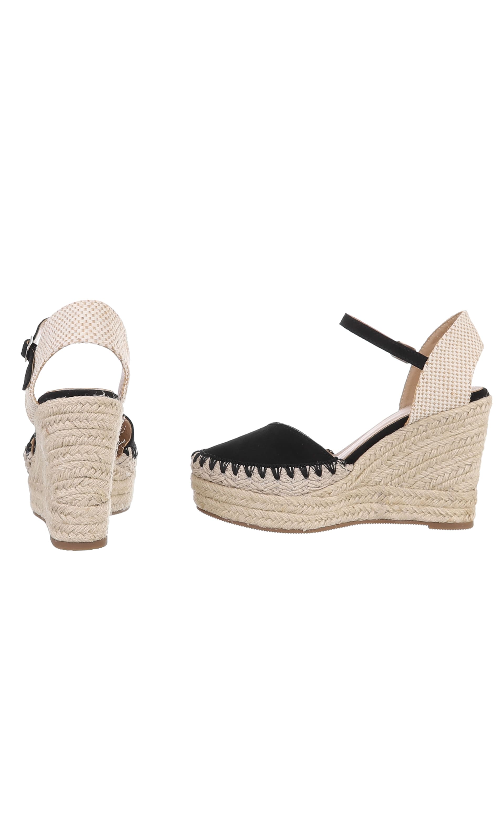 Ital-Design Strap Sandals in Black