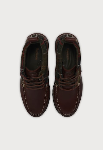 Boots stringati 'Harle' di Barbour in marrone