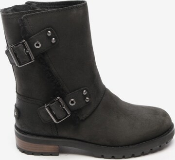 UGG Dress Boots in 36 in Grey: front