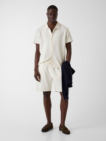 GUESS Comfort Fit Hemd in Beige