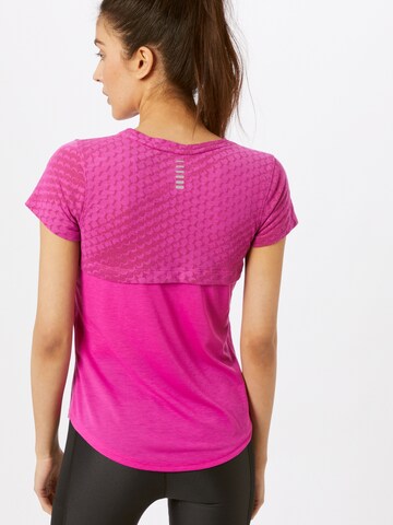 UNDER ARMOUR - Camiseta funcional 'Streaker' en rosa