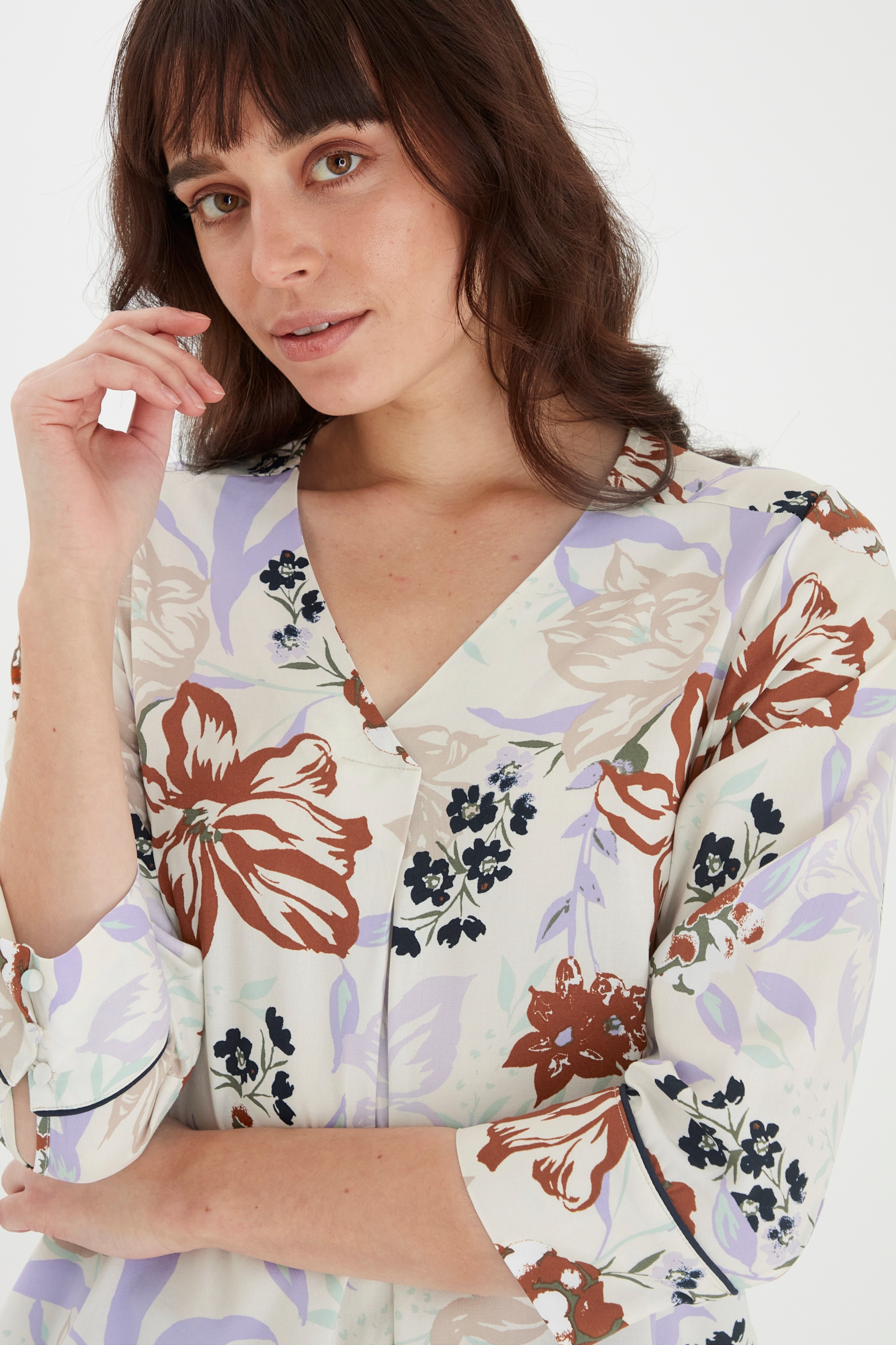 Frauen Große Größen Fransa Langarmbluse mit Allover Print in Beige - VK12300 Frauen Große Größen Fransa Langarmbluse mit Allover Print in Beige - VK12300