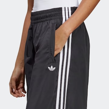 ADIDAS ORIGINALS Wide Leg Hose in Schwarz