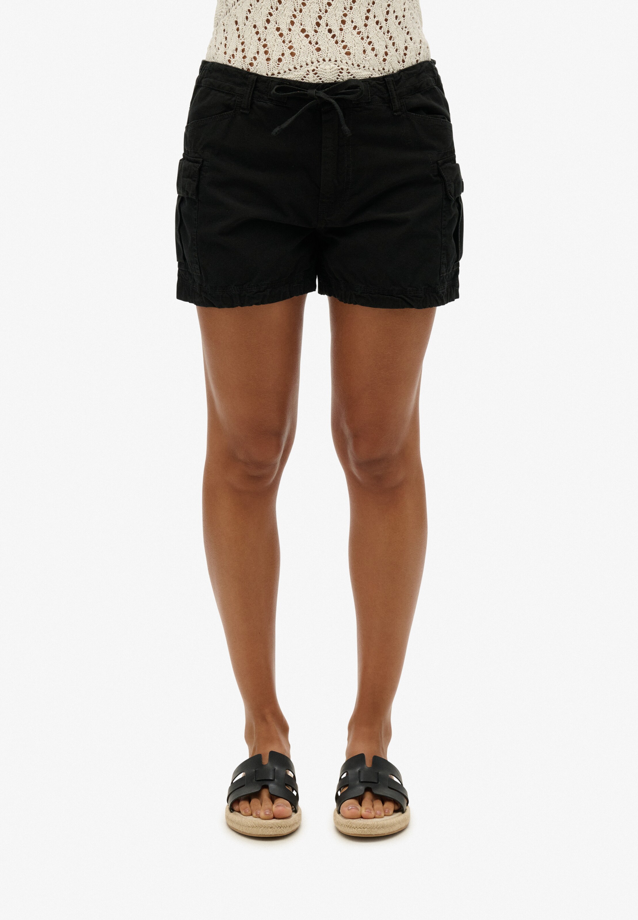 Regular Pantalon cargo Superdry en noir : devant