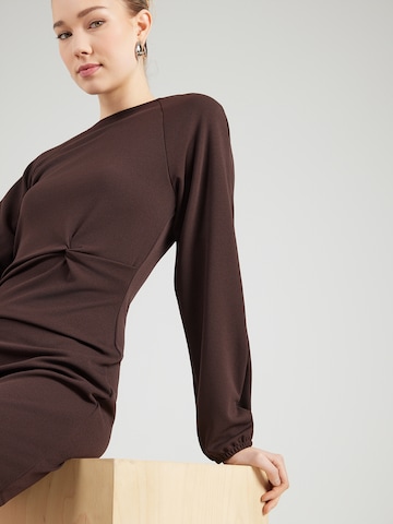 ABOUT YOU Рокля 'Lena' в кафяво