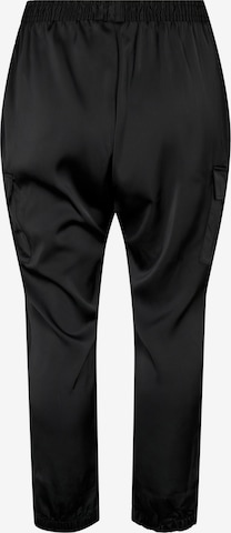 Zizzi - Tapered Pantalón cargo 'DANI' en negro