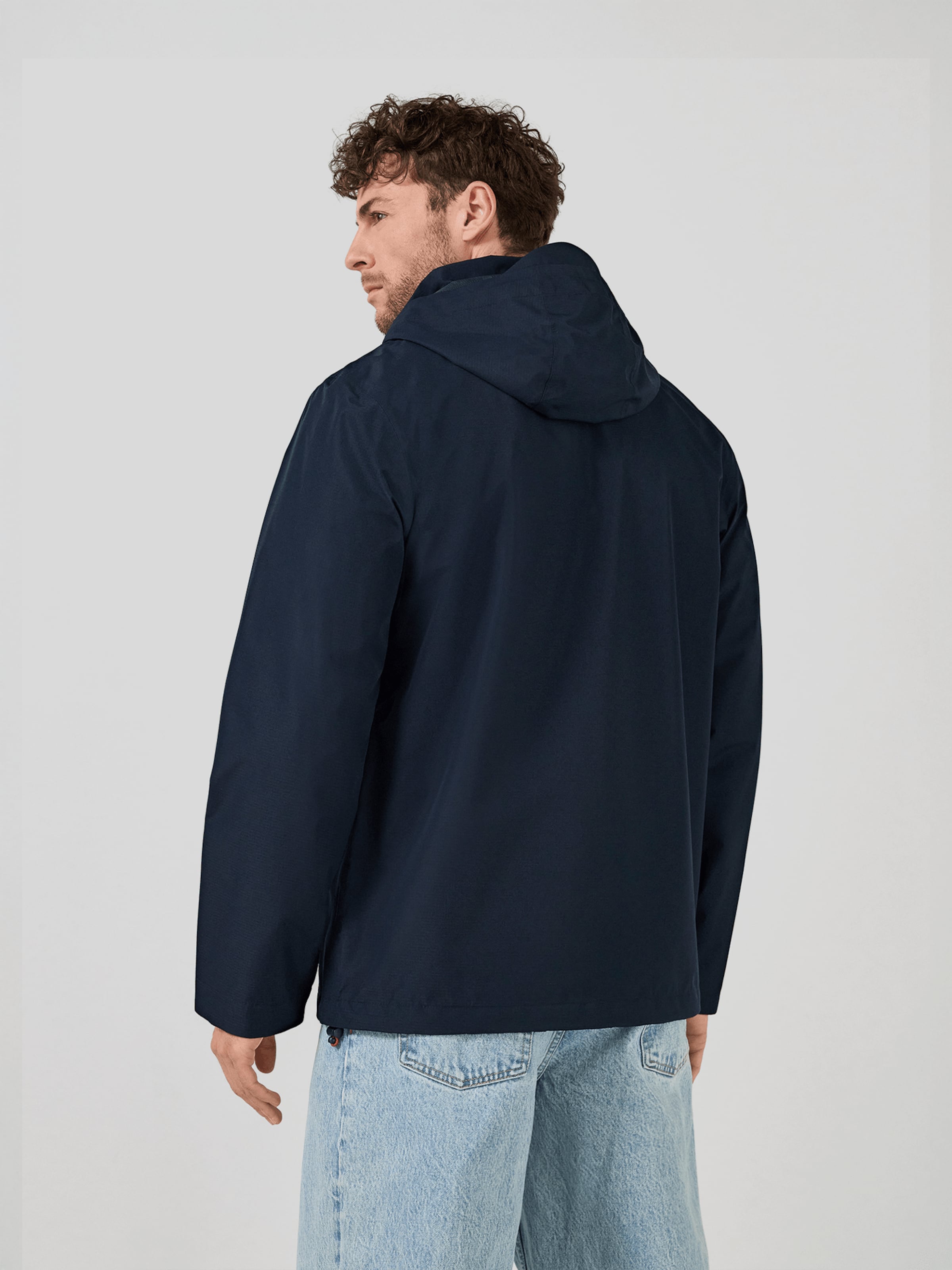 FC BAYERN MÜNCHEN Regenjacke Essentials in Blau
