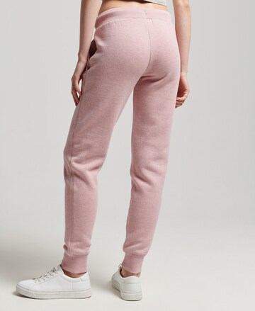 Superdry Tapered Sporthose in Pink