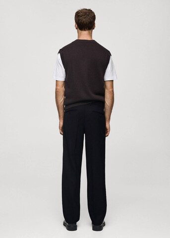 MANGO MAN Slim fit Pleated Pants 'Yanis' in Blue