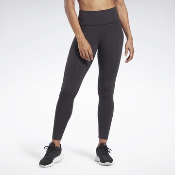 Skinny Pantaloni sport de la Reebok pe negru: față