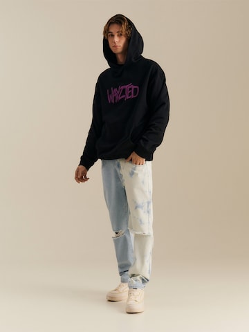 About You x Nils Kuesel Sweatshirt 'Denny' in Zwart