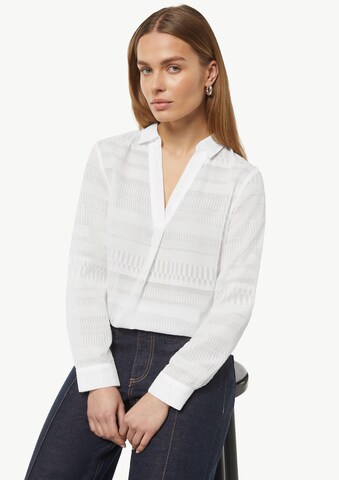 COMMA Blouse in White: front