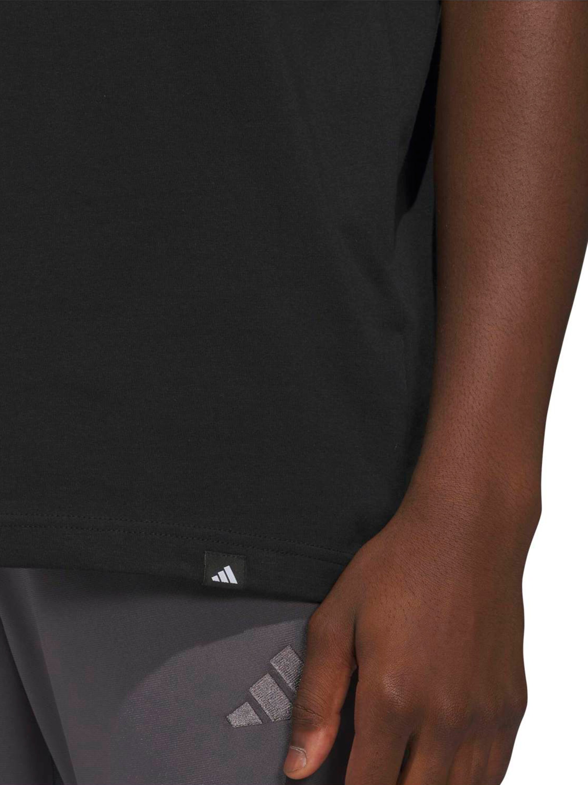 ADIDAS SPORTSWEAR Functioneel shirt 'PHOTORL' in Zwart