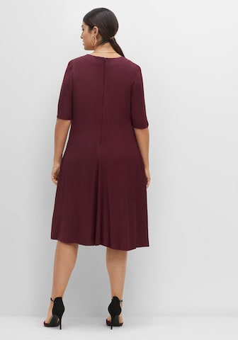 Robe de cocktail SHEEGO en rouge