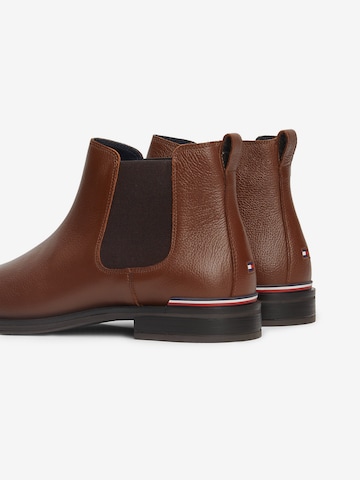 TOMMY HILFIGER Chelsea boots in Bruin