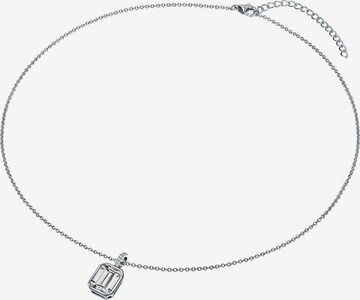 Trilani Necklace in Silver: front