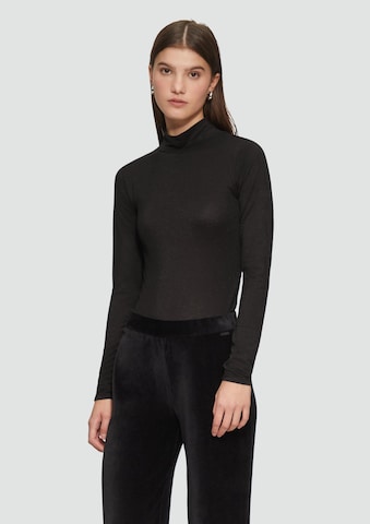 T-shirt QS en noir : devant