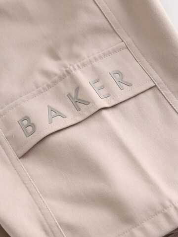 Baker by Ted Baker Regular Shorts in Grau