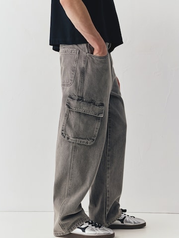 Baggy Jeans cargo Pull&Bear en gris
