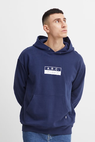 !Solid Sweatshirt in Blauw: voorkant