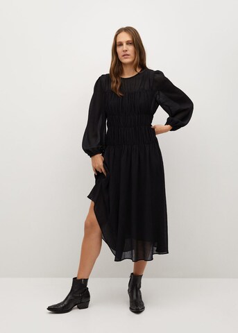 MANGO Kleid in Schwarz: predná strana