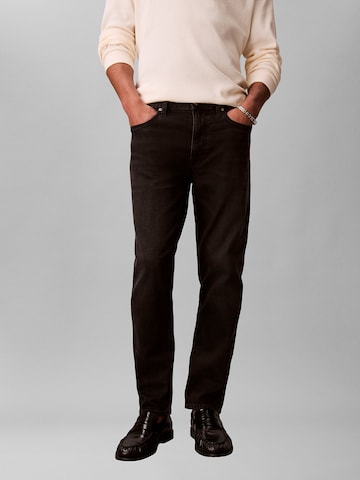 Effilé Jean Calvin Klein Jeans en noir : devant