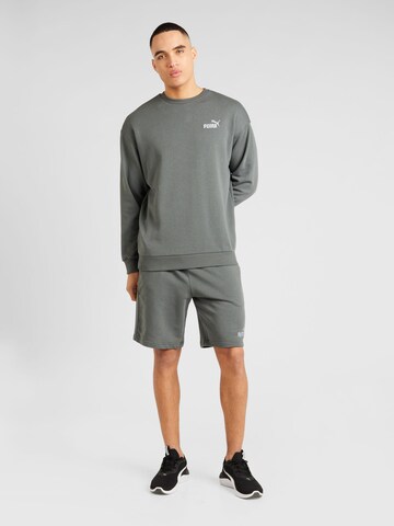 PUMA Tracksuit in Grey: front