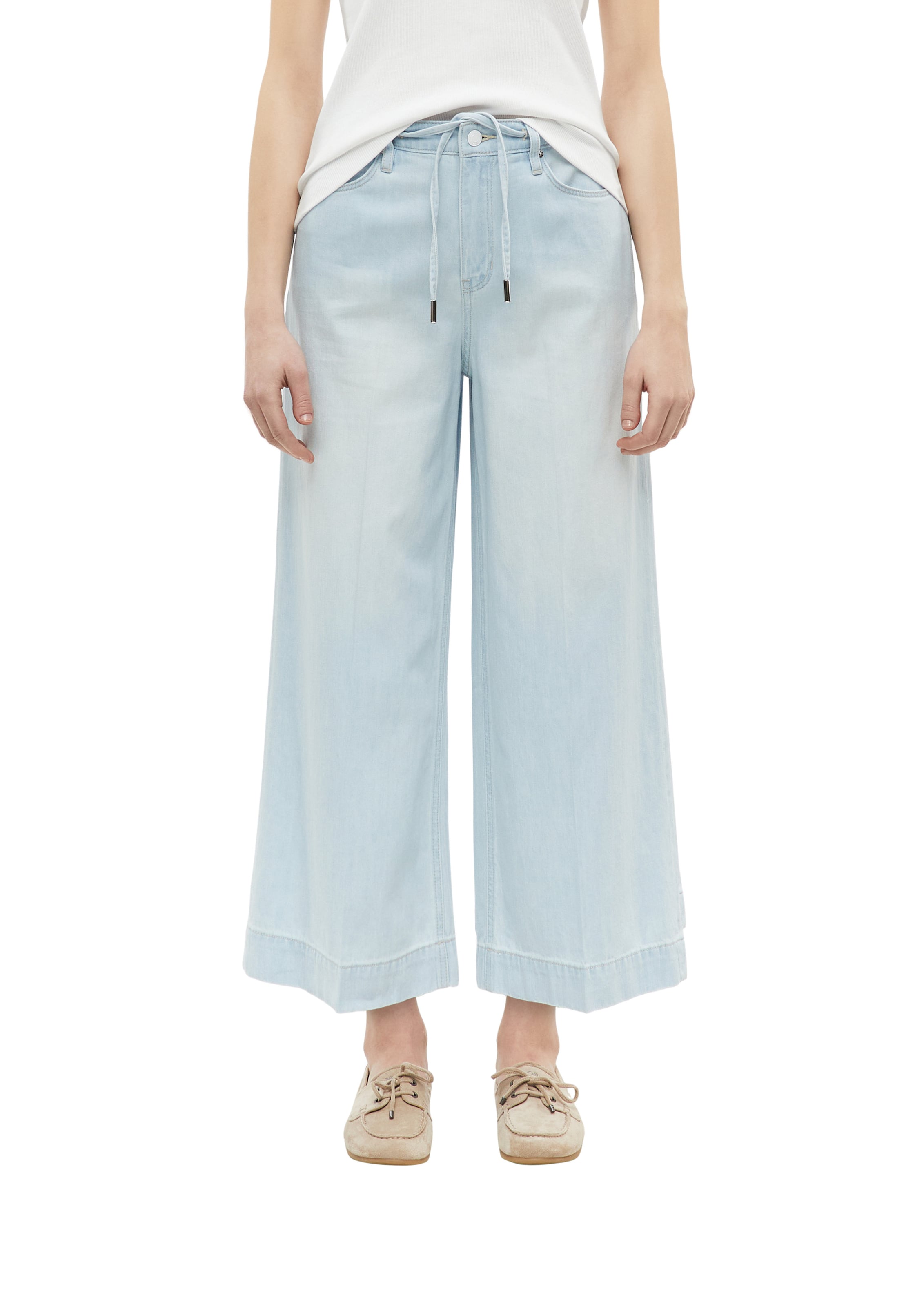 s.Oliver Wide Leg Jeans 'Suri' in Blau: Vorderseite