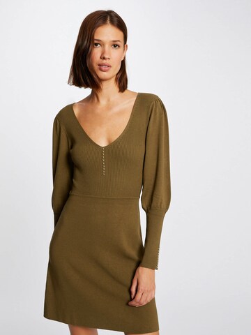 Morgan Πλεκτό φόρεμα σε πράσινο: μπροστά