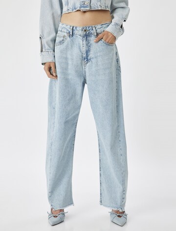 Koton Loosefit Jeans in Blauw: voorkant