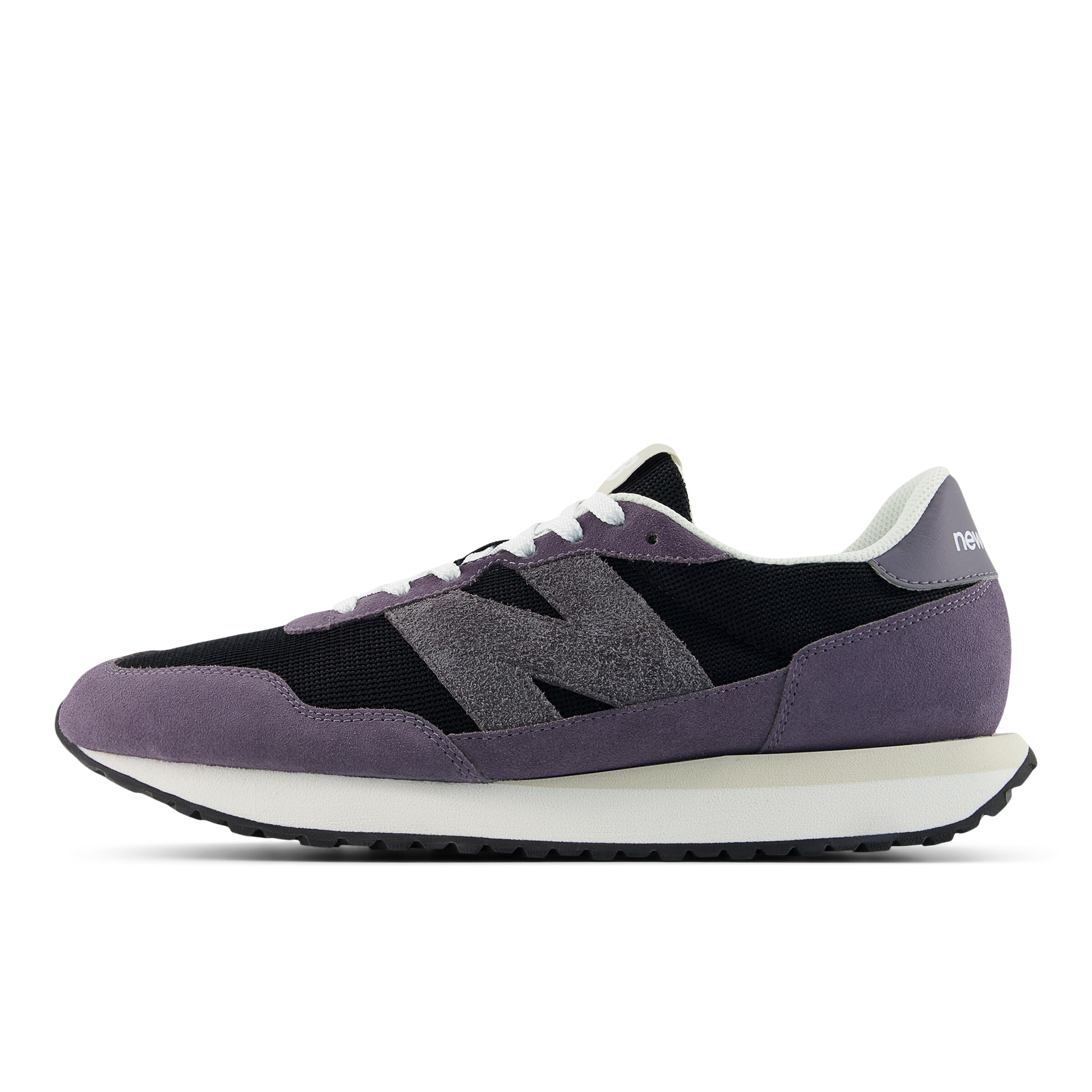 new balance Sneaker in Grau