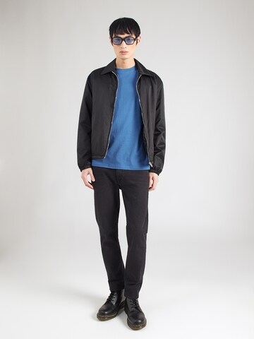 MUSTANG Μπλουζάκι 'Austin' σε μπλε