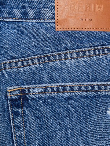 Bershka Regular Jeans in Blue